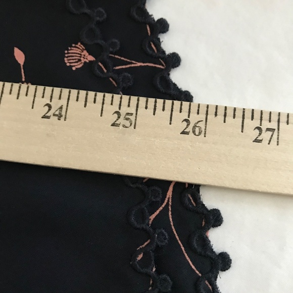 JOIE Floral Split Neck Blouse Black Pink Coral Top Women’s Size X-Large Size 1X - Picture 15 of 16